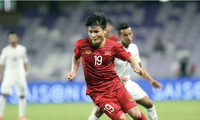 Quang Hai and his teammates are facing the opportunity to enter the final of ASEAN Cup 2024.