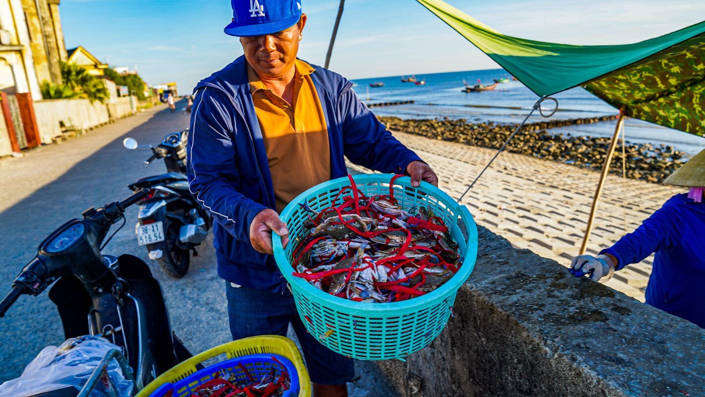 ベトナム中部の「海の宮殿」で色鮮やかな日の出を眺める - 13