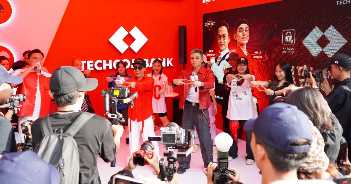 Techcombank là nhà đồng đầu tư concert Anh trai vượt ngàn chông gai 3, 4