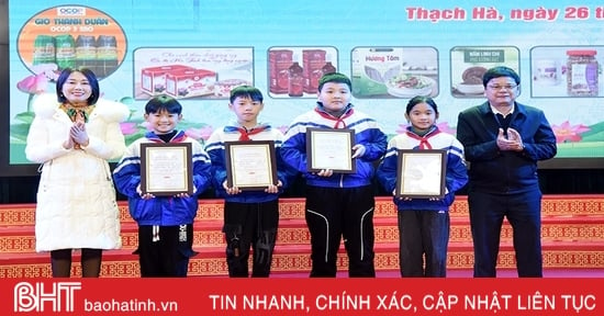 Thạch Hà trao thưởng cuộc thi giới thiệu sản phẩm OCOP trong học sinh