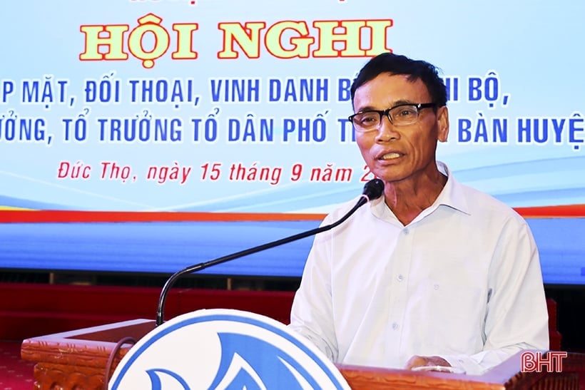 Vinh danh 24 bí thư chi bộ, trưởng thôn, tổ trưởng tổ dân phố ở Đức Thọ