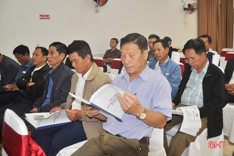 “Hands-on” policy approach for 100 cooperative officials in Ha Tinh