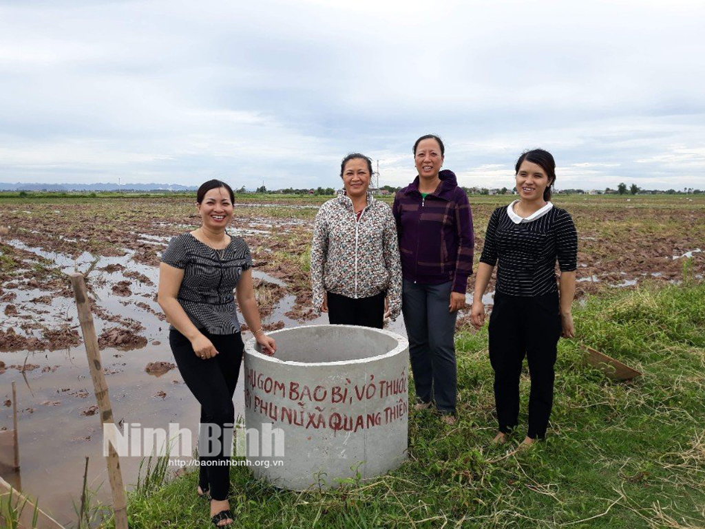 Aktiver Kern der neuen ländlichen Baubewegung in der Gemeinde Quang Thien