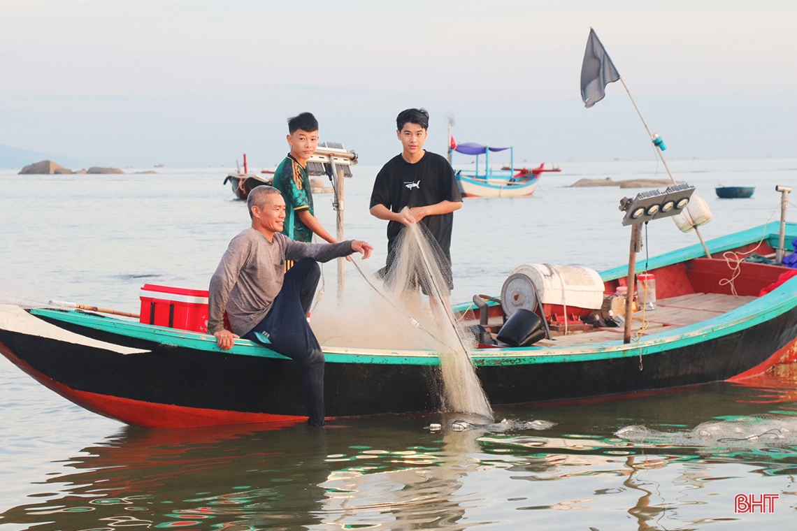 Bình minh trên biển Kỳ Xuân