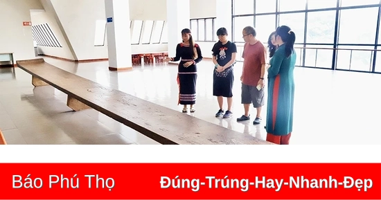 chiếc ghế gắn kết cộng đồng