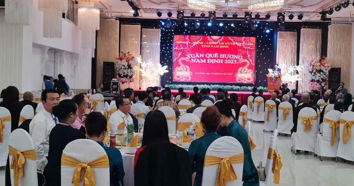 Rencontre et vœux de bonne année à 125 Vietnamiens d'outre-mer