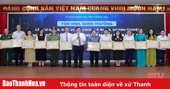 Hội thảo “Chuyển đổi số, chuyển đổi xanh và vai trò của công nghệ số trong phát triển kinh tế số tỉnh Thanh Hóa”