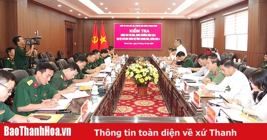 Inspección del trabajo de emulación y recompensa en el Comando Militar Provincial de Thanh Hoa