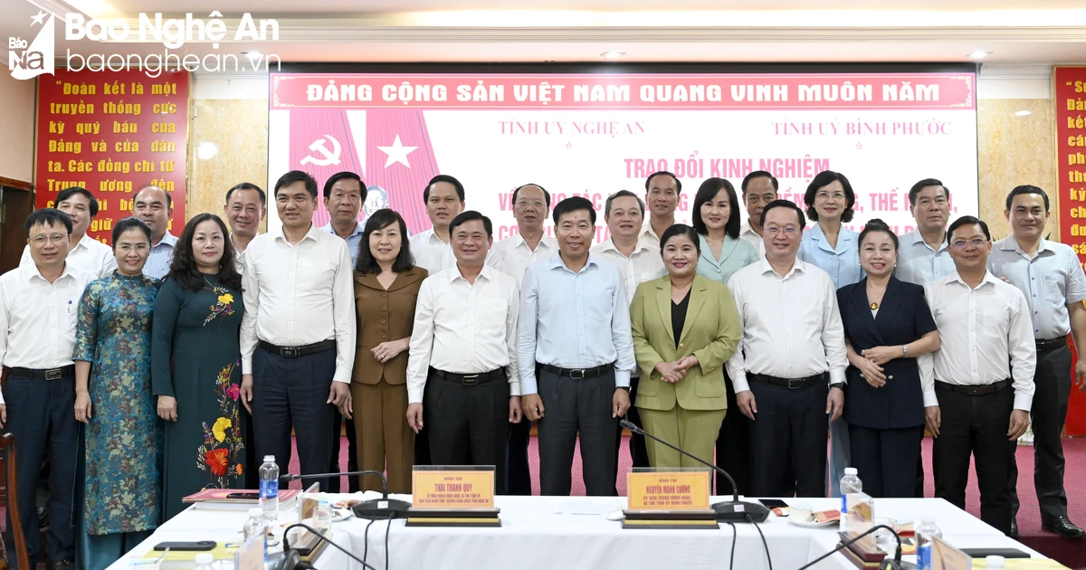 Los líderes de la provincia de Nghe An trabajan en Binh Phuoc para discutir la cooperación para el desarrollo entre las dos provincias.