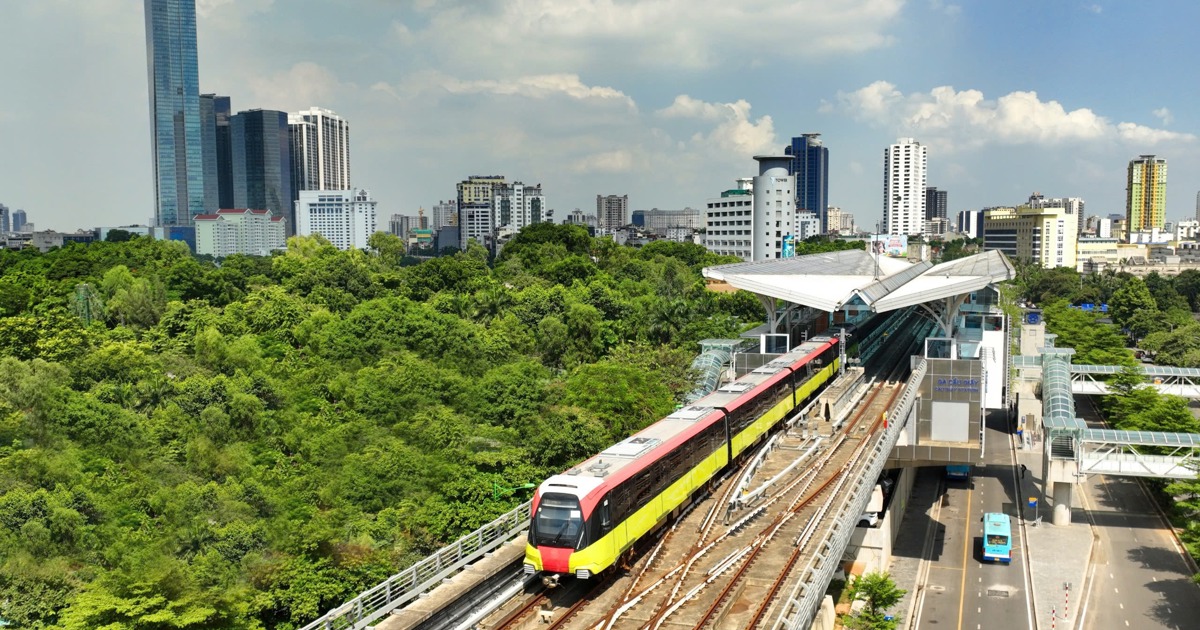 The Standing Committee of the Hanoi Party Committee issued a Directive on key tasks for urban railway development.