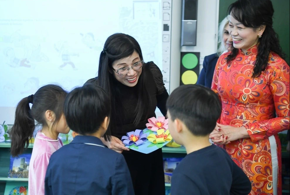 베트남 총리 부인이 보낸 특별 선물