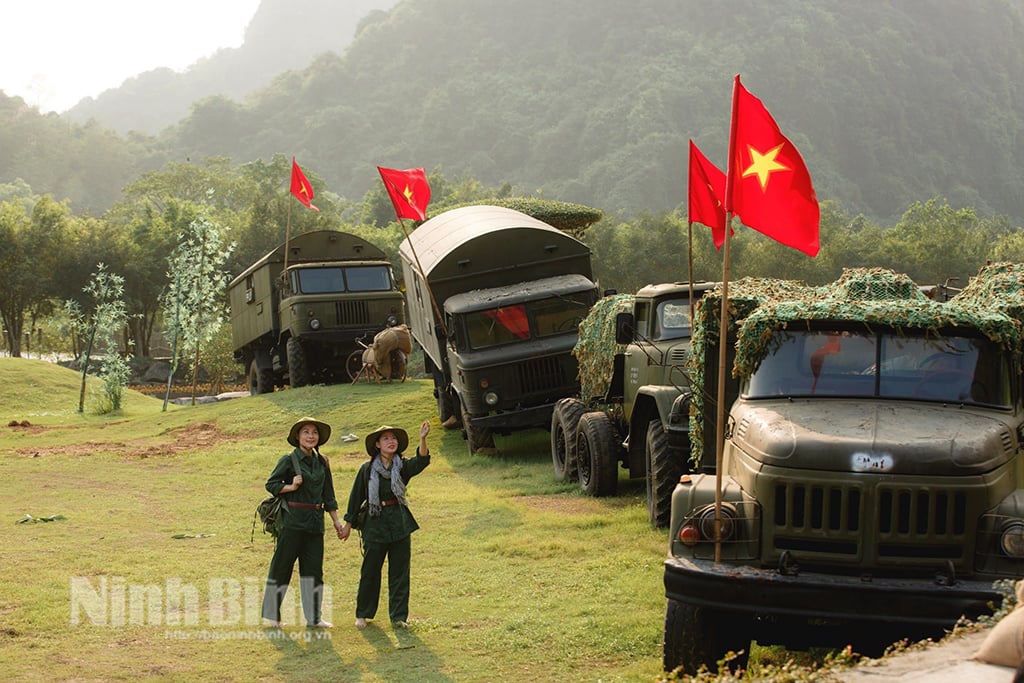 Thung Nham changes into new clothes to welcome the 30/4 Grand Ceremony