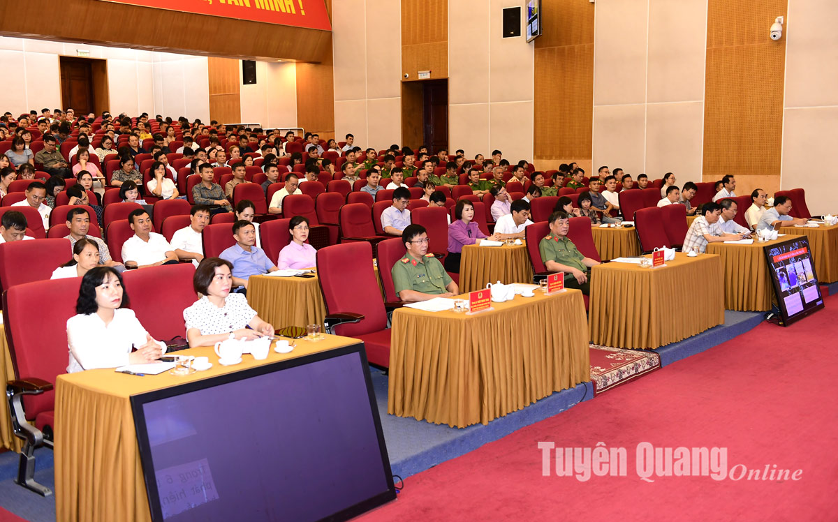 Tuyên Quang triển khai Thế trận an ninh nhân dân trên không gian mạng