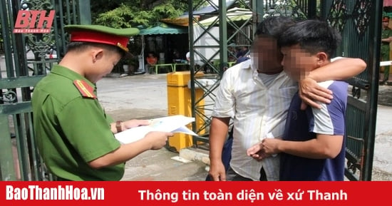 Đặc xá cho 7 phạm nhân đang thi hành án tại Trại tạm giam Công an tỉnh