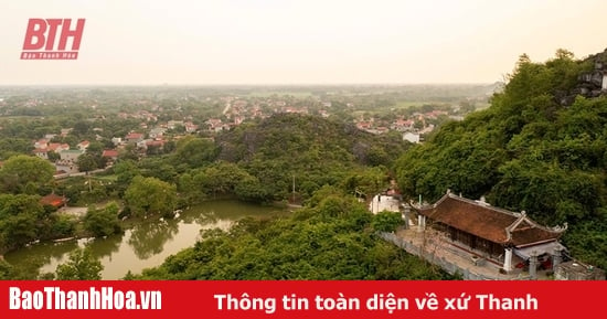 Deux temples Dong Co dans le pays de Thanh