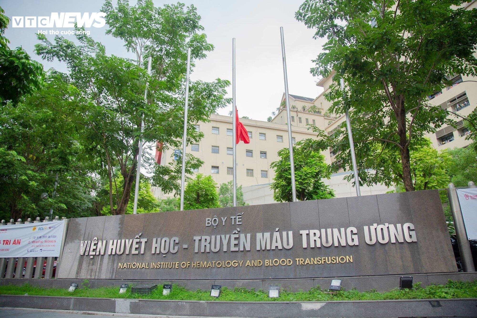 Von Truong Sa bis Ba Dinh – Millionen Vietnamesen trauern um den Generalsekretär – 16