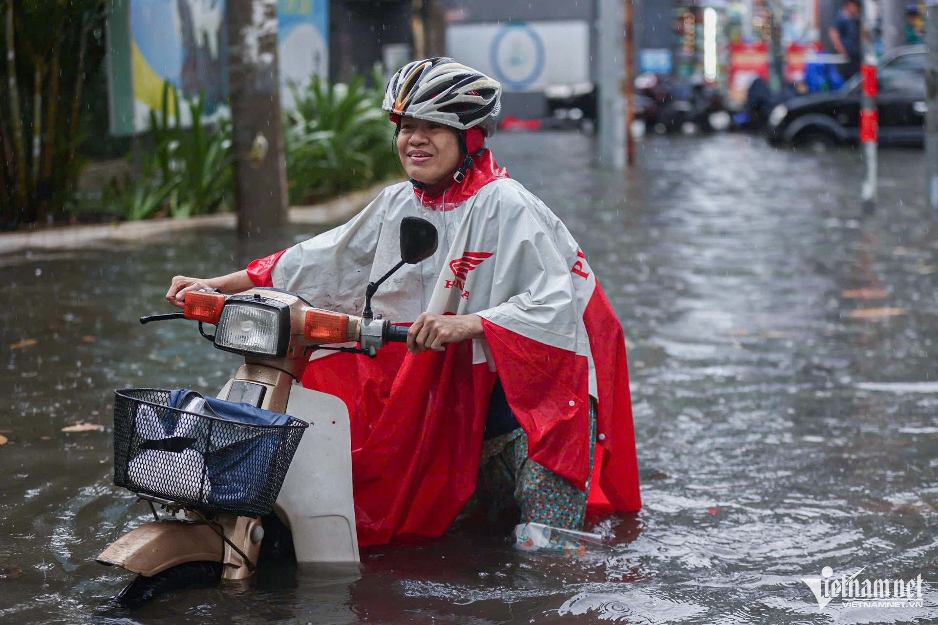 Es probable que en Ciudad Ho Chi Minh se produzcan fuertes tormentas eléctricas consecutivas durante las primeras horas de la mañana.