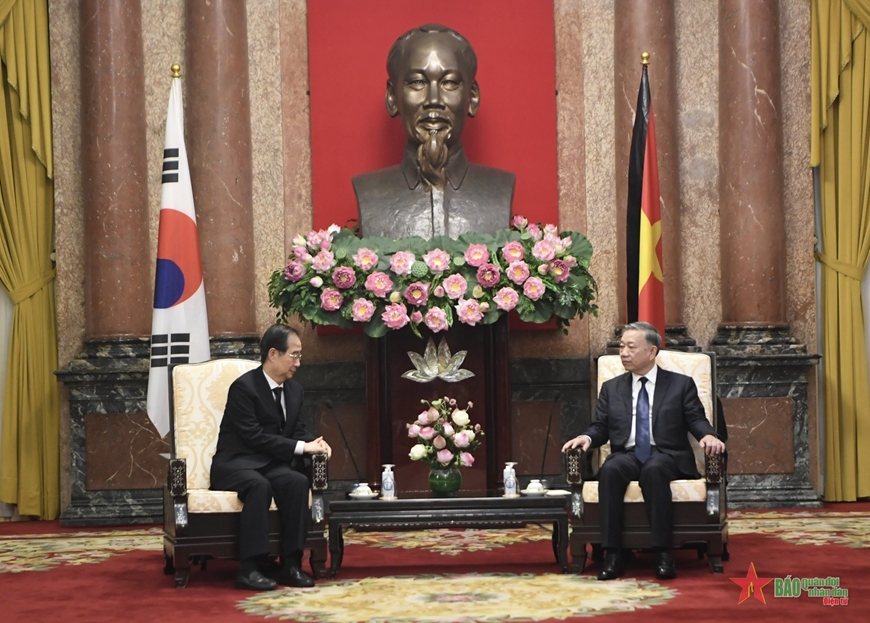 Promoting bilateral relations between Vietnam and South Korea, India and Algeria