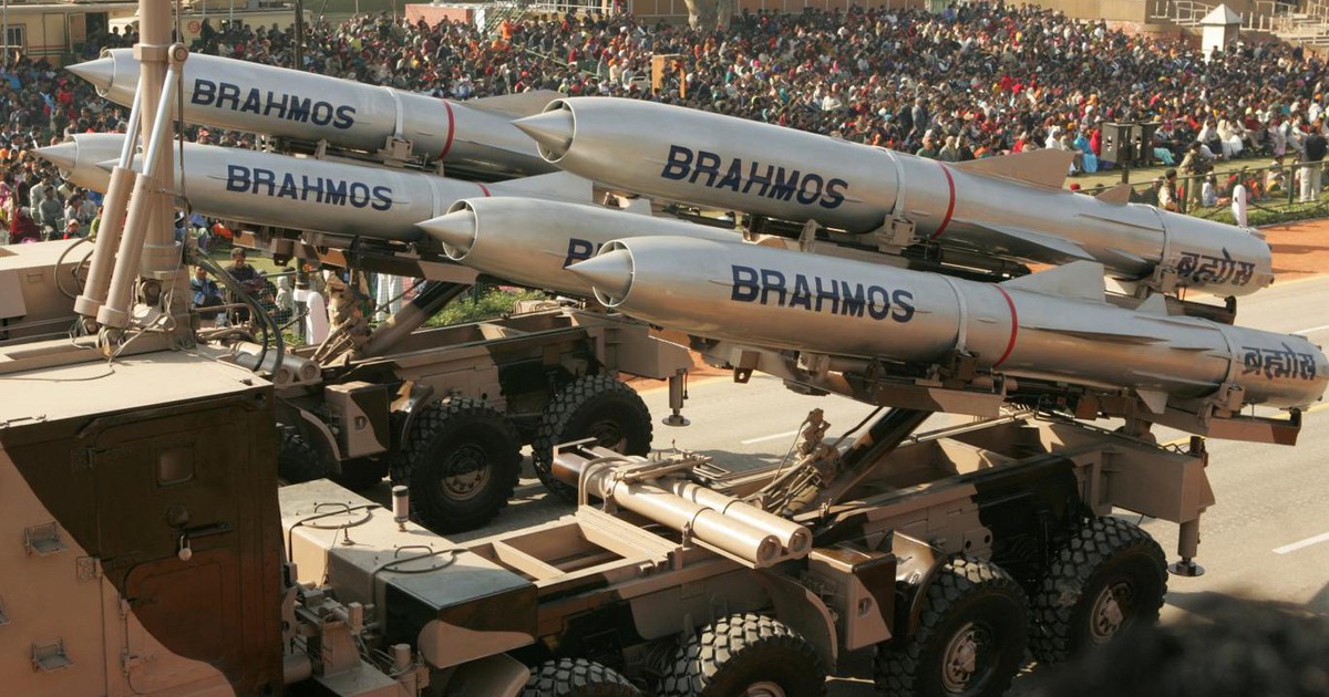 Rumores de que India está a punto de vender un paquete de misiles BrahMos por 450 millones de dólares a Indonesia