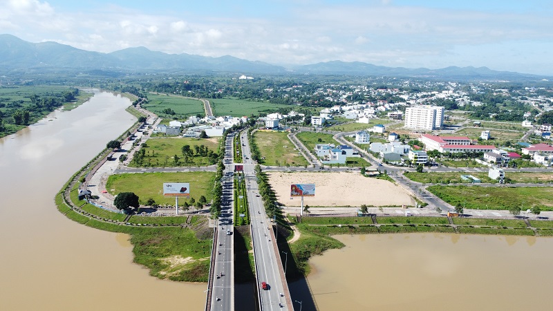 Kon Tum quy định, đối với các Dự án có quy mô từ 200.000 m2 trở lên, diện tích đất do cơ quan, tổ chức Nhà nước quản lý chiếm từ 15% trở lên trong tổng diện tích khu đất thực hiện Dự án.