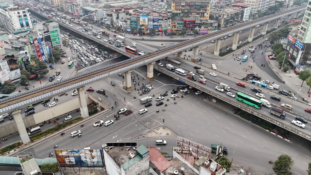 Giao thông Hà Nội: Đối nghịch giữa các tuyến đường cửa ngõ những tuyến phố trung tâm ảnh 14