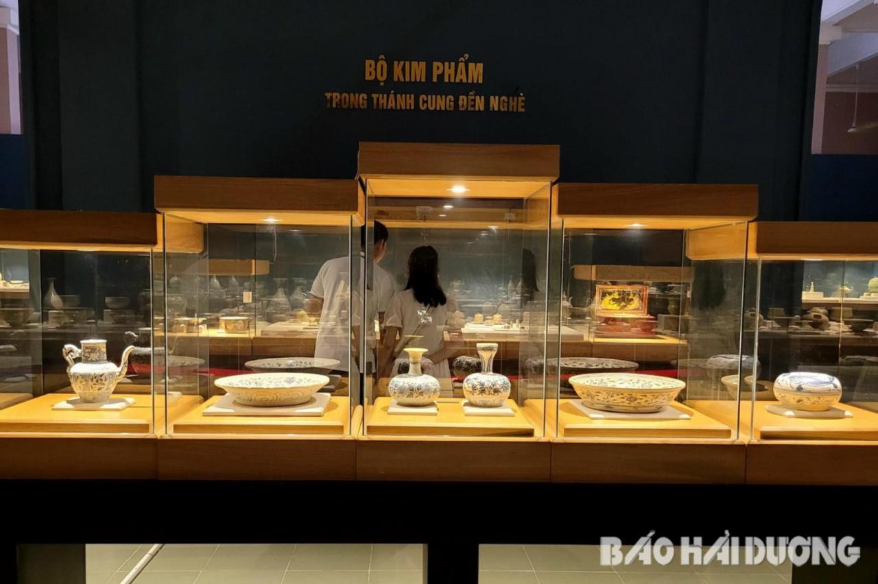 Antiquités en céramique de Chu Dau Hai Duong au musée de Hai Phong