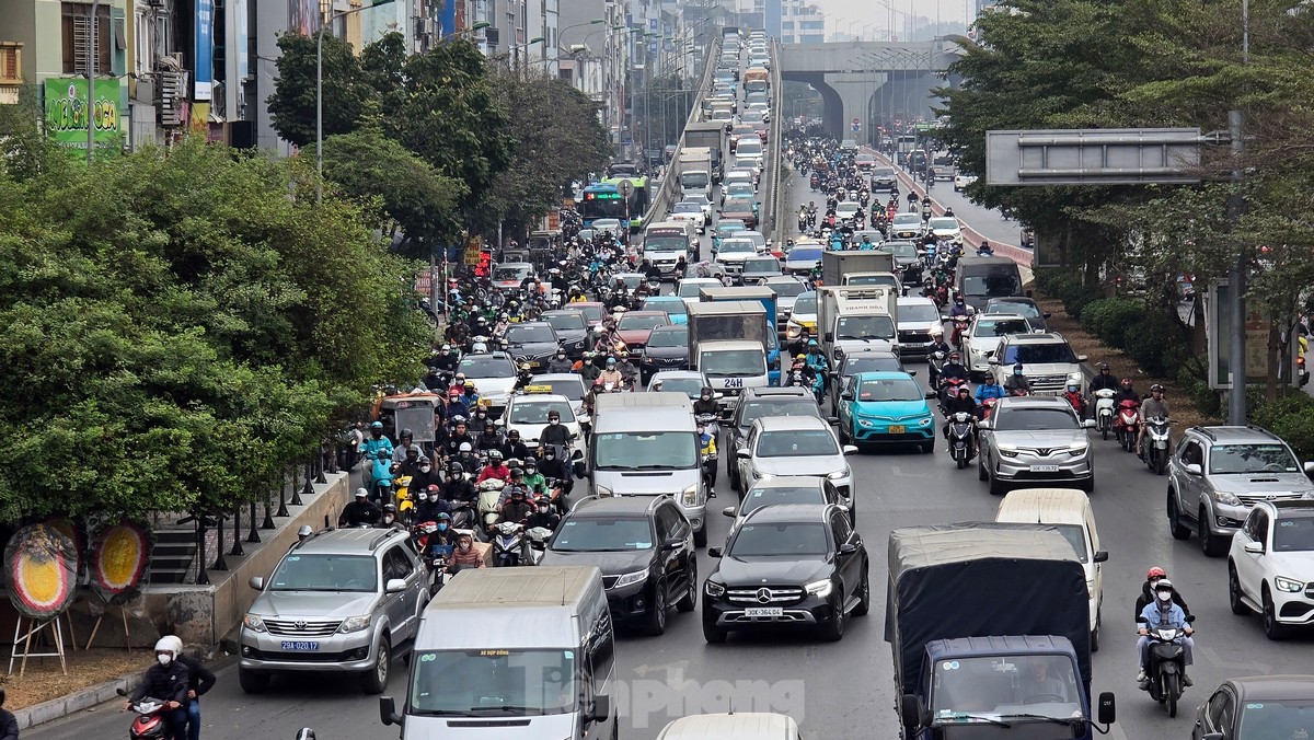 Giao thông Hà Nội: Đối nghịch giữa các tuyến đường cửa ngõ những tuyến phố trung tâm ảnh 8