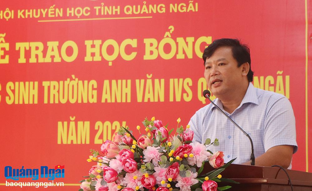 Phó Chủ tịch Ủy ban MTTQ Việt Nam Bùi Đức Thọ phát biểu tại lễ trao học bổng.