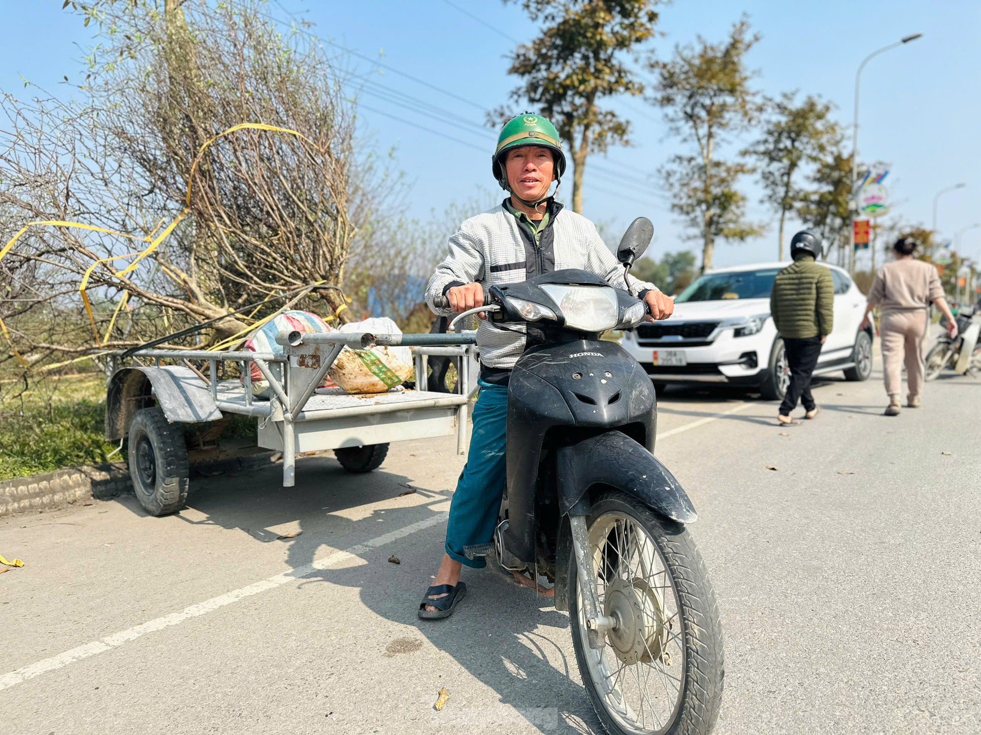 The profession of 'carrying Tet' to every home earns millions every day photo 7