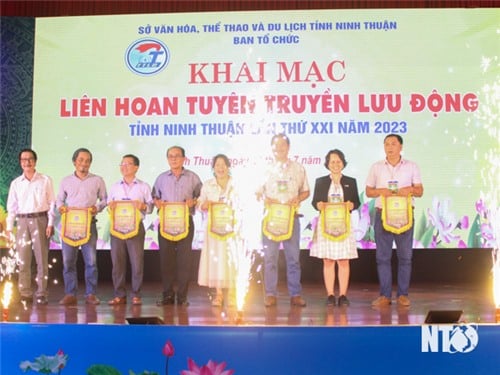 Khai mạc Liên hoan tuyên truyền lưu động tỉnh lần thứ XXI năm 2023