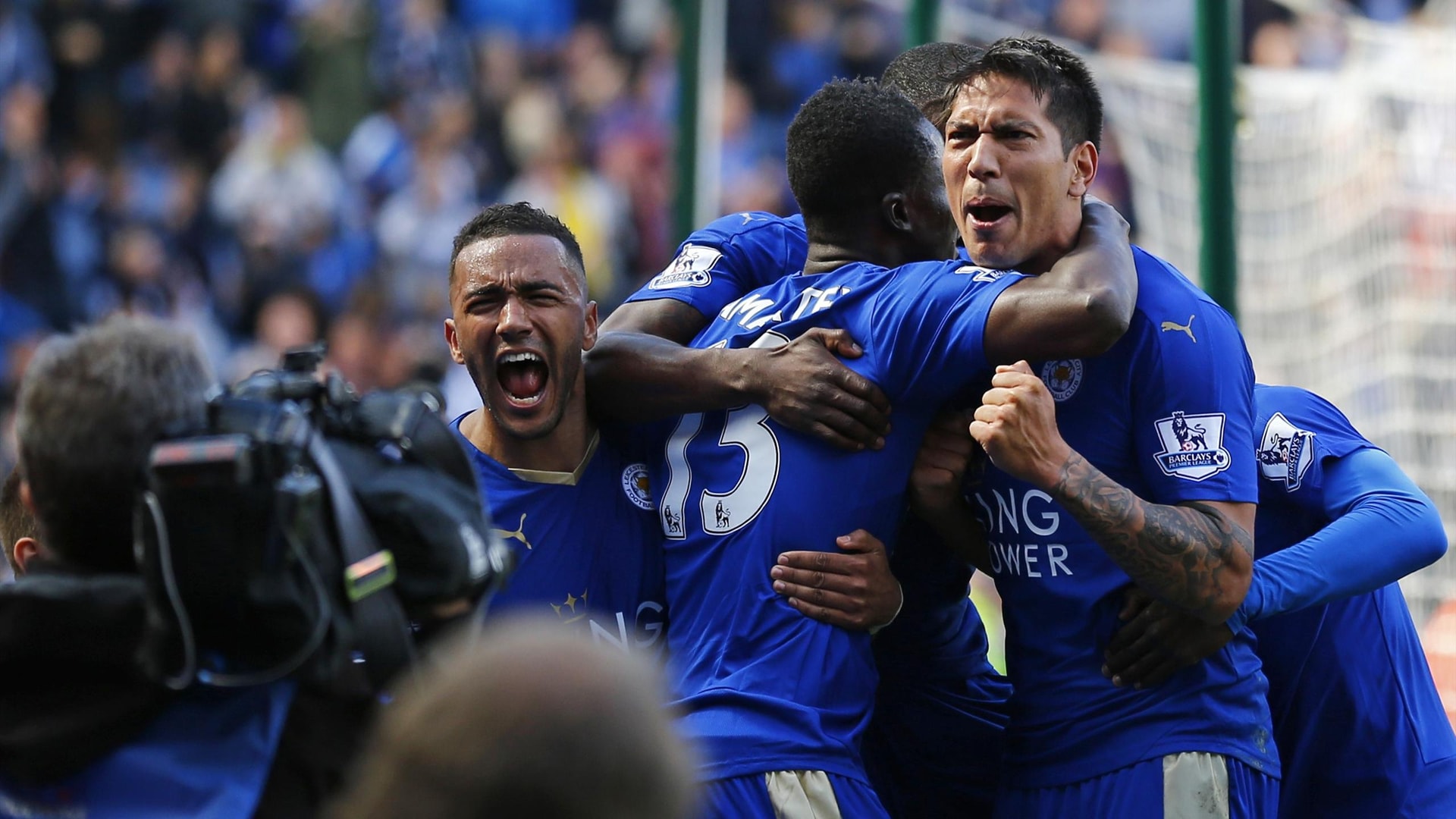 Leicester sauve des points après l'expulsion de Jamie Vardy contre West Ham - TNT Sports
