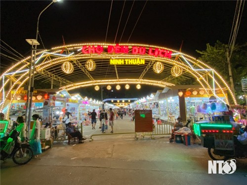 Night-time economic development: From tourist night markets to walking streets