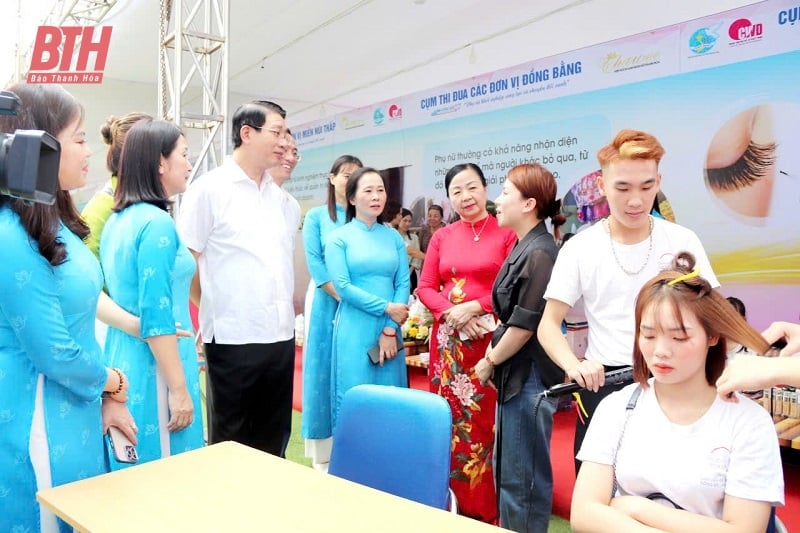 สัมผัสประสบการณ์อาชีพกับผู้หญิงจากภูมิภาคThanh Hoa