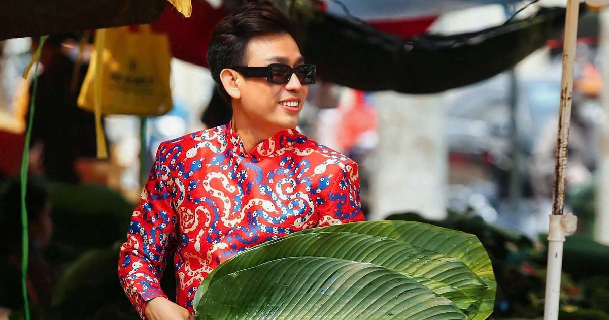 Teacher causes a stir with Tet photo set at Dong leaf market, Ba Hoa market