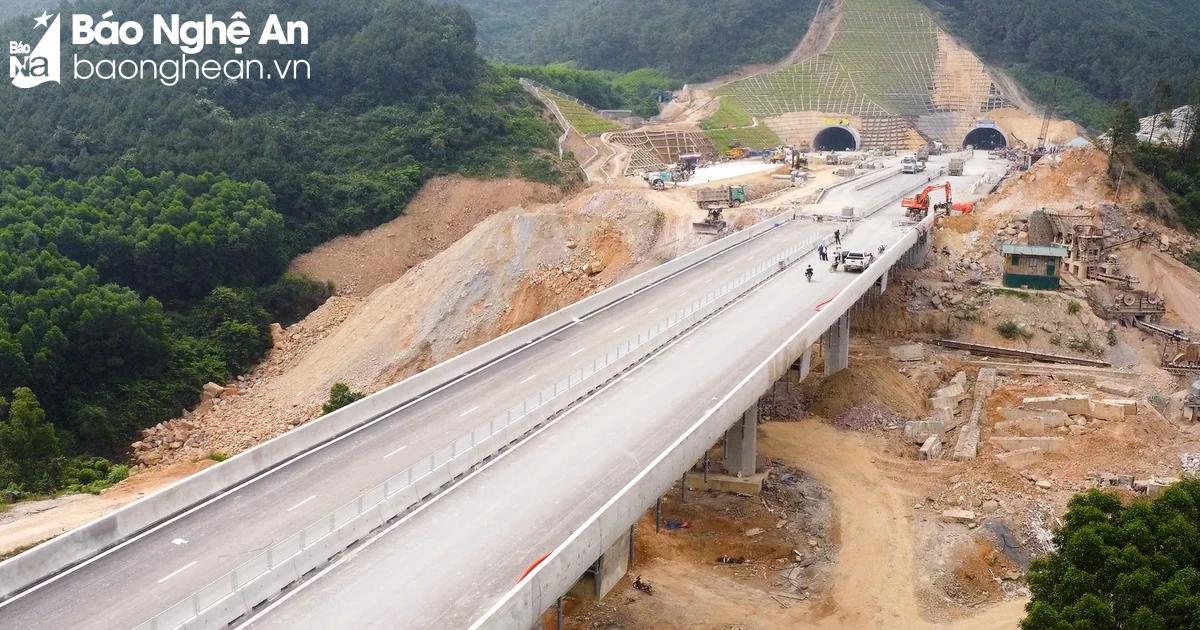 Cao tốc Diễn Châu – Bãi Vọt: ‘Chạy nước rút’ trước ngày thông xe