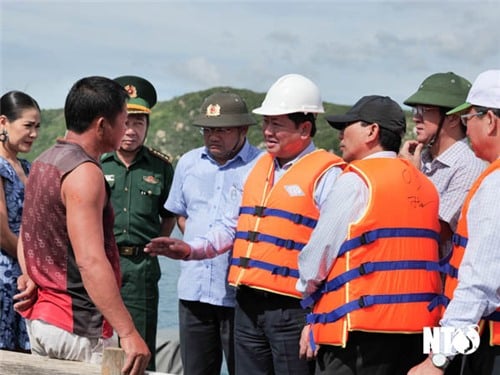 Lãnh đạo UBND tỉnh khảo sát, kiểm tra khu vực vịnh Vĩnh Hy