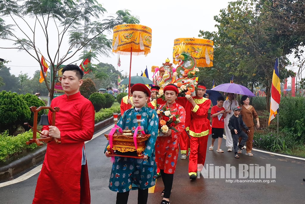 Ceremonia de apertura del templo Mau Thuong, pagoda Quang Son