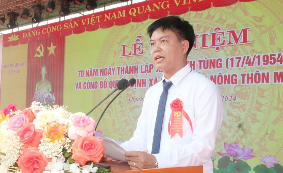 Chủ tịch UBND xã Thanh Tùng Phan Văn Dũng phát biểu khai mạc