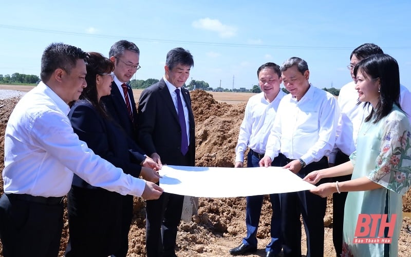 Der Baubeginn für das Projekt Aeon Mall Thanh Hoa Commercial Center ist für November 2024 geplant.