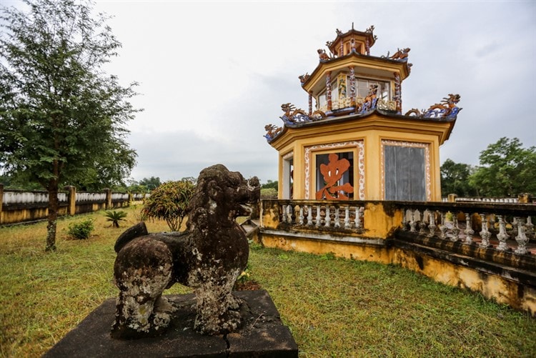 di-tich-thanh-co-do-ban-thanh-hoang-de-binh-dinh-quynhonhotel.jpg