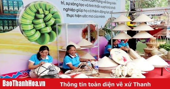 Trải nghiệm nghề cùng phụ nữ các vùng miền xứ Thanh    