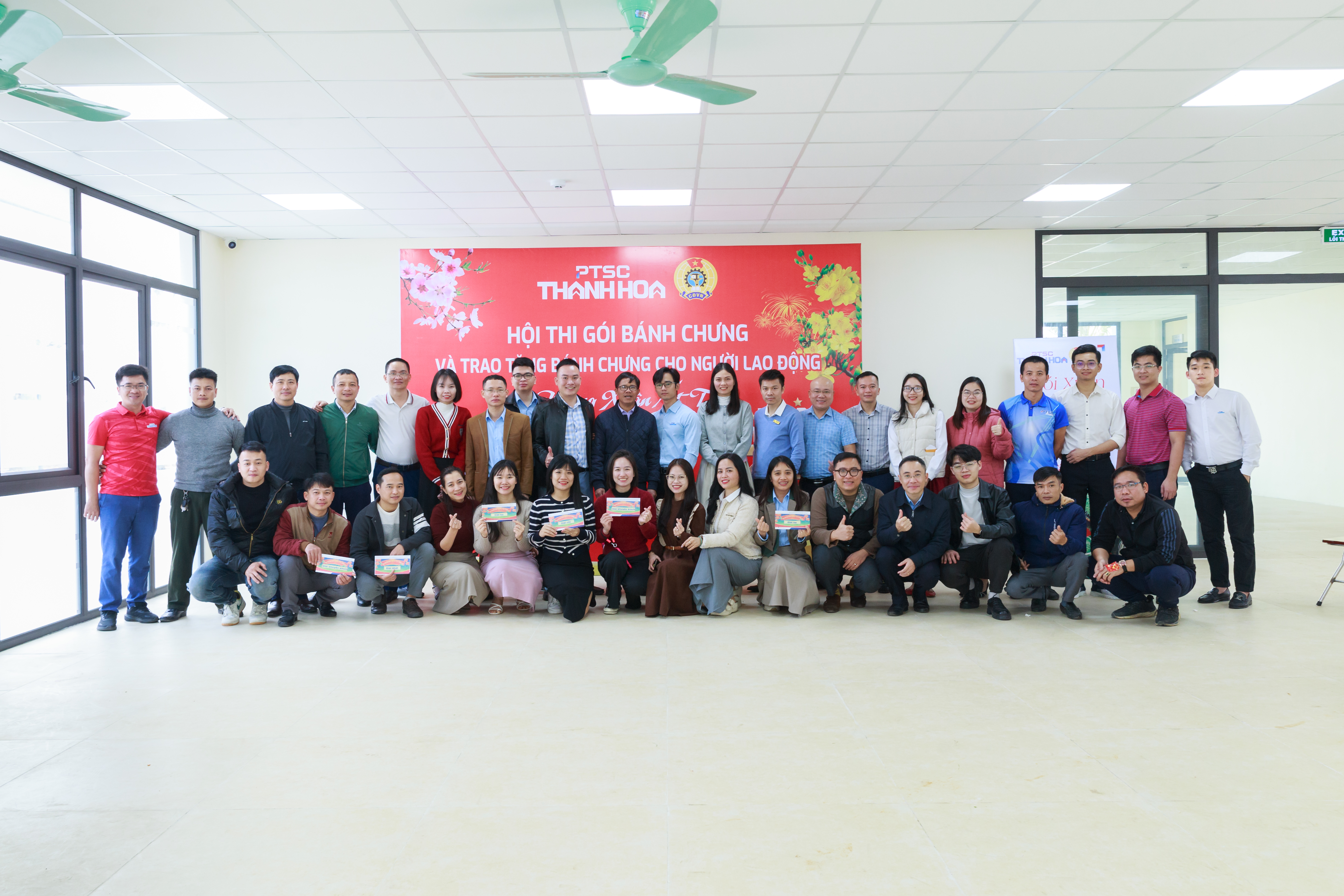 Heimischer Geschmack beim Banh Chung-Verpackungswettbewerb des PTSC Thanh Hoa