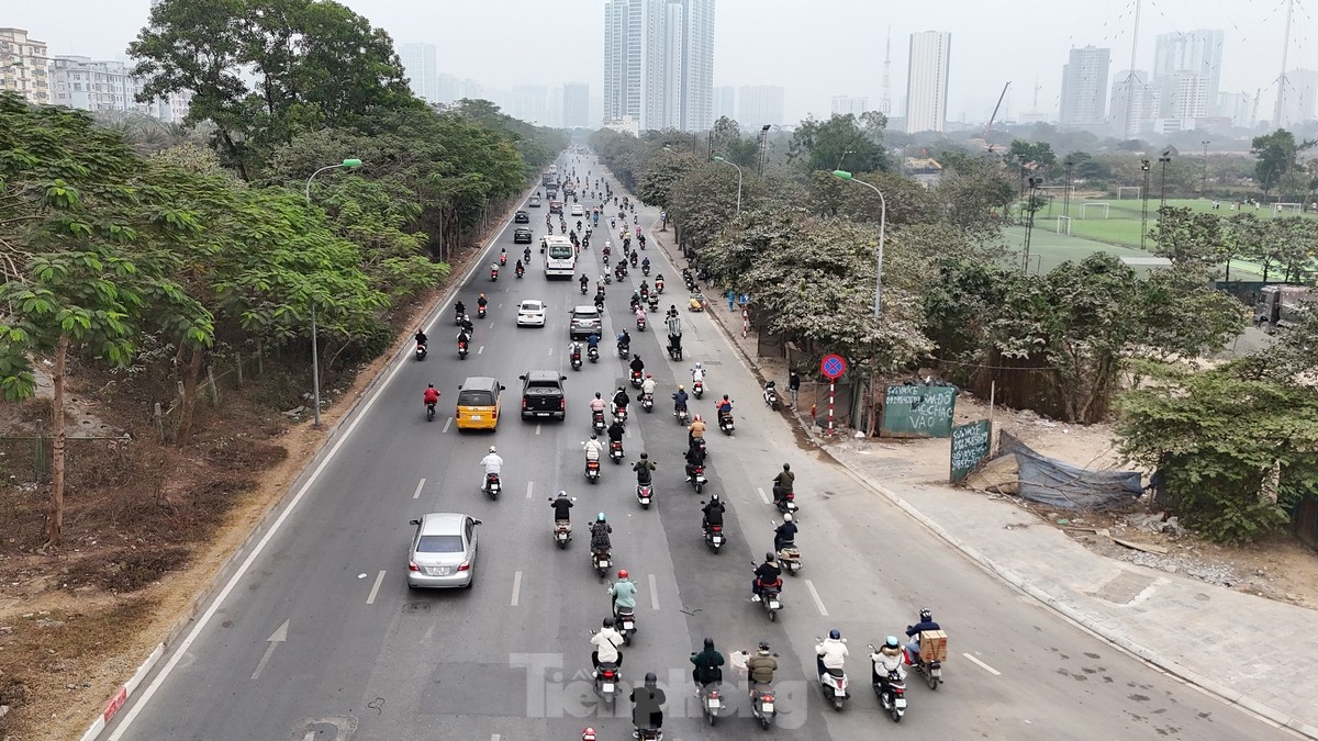 Giao thông Hà Nội: Đối nghịch giữa các tuyến đường cửa ngõ những tuyến phố trung tâm ảnh 5