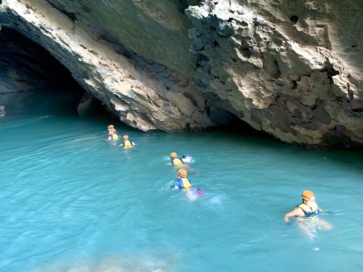 Excursiones de exploración de cuevas de Quang Binh - 10