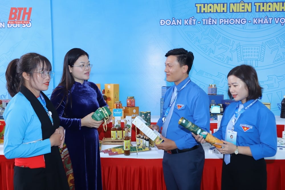 Trưng bày những sản phẩm khởi nghiệp của thanh niên xứ Thanh