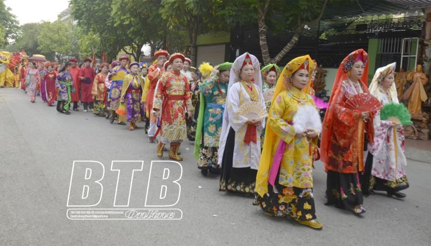 ថែរក្សាសម្រស់វប្បធម៌នៃពិធីបុណ្យប្រាសាទ Mau