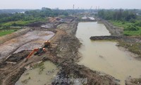 基礎用の砂の調達難、ホーチミン市の環状3号線の進捗状況について交通局長は何と言っていますか？