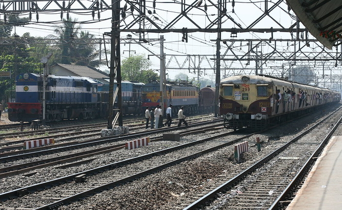 ข่าวเหตุการณ์รถไฟหัวฮว่านที่ประสบอุบัติเหตุร้ายแรงที่อันโดะ ภาพที่ 1