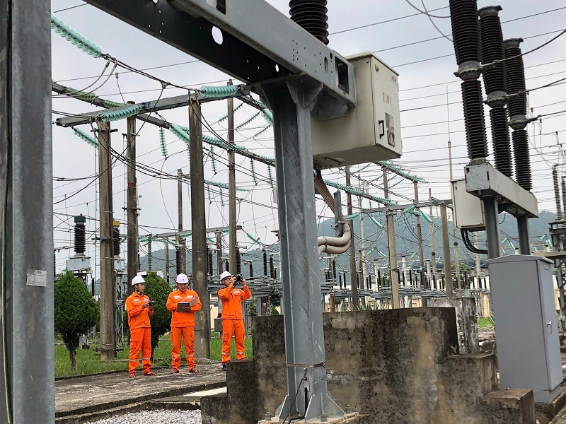 Die Brandverhütung und -bekämpfung ist eine der zentralen Aufgaben der Elektrizitätswirtschaft.