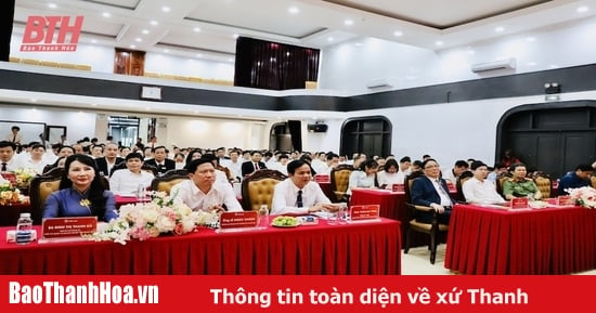 Tổng Công ty Cổ phần Hợp Lực kỷ niệm 20 năm Ngày Doanh nhân Việt Nam